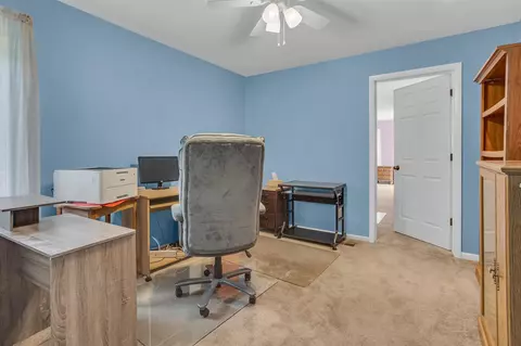 Bedroom - 4273 Indian, Jackson, MI 49201 photo 1 of 6