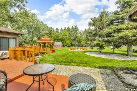 Exterior - 4273 Indian, Jackson, MI 49201 photo 6 of 18