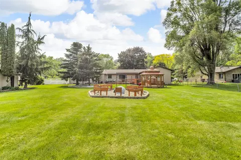 Exterior - 4273 Indian, Jackson, MI 49201 photo 15 of 18