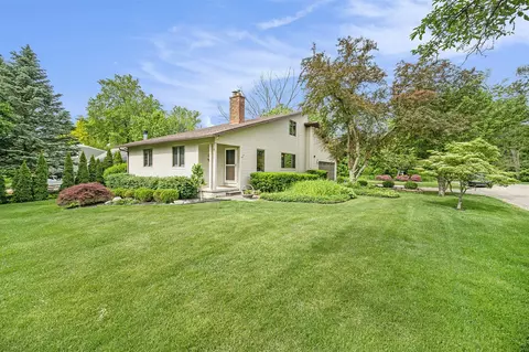 2800 Kimberley, Ann Arbor, MI 48104
