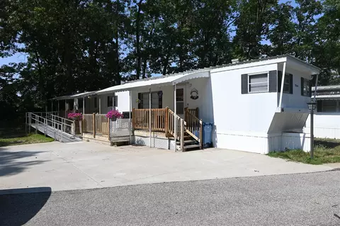 2701 Huizenga #46, Norton Shores, MI 49444