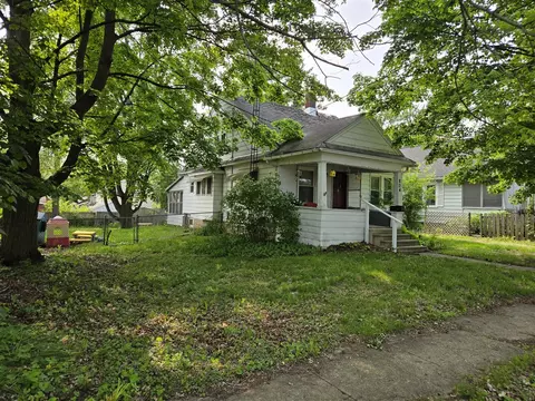 804 17th, Jackson, MI 49203