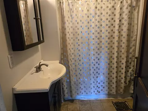 Bath - 804 17th, Jackson, MI 49203 photo 1 of 1