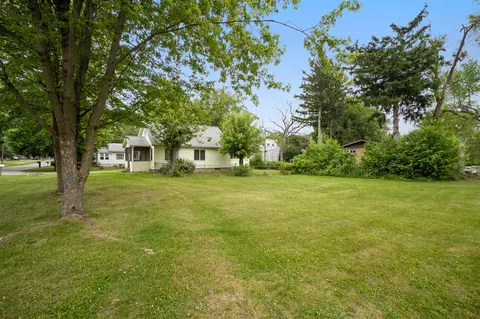 Exterior - 807 Winifred, Jackson, MI 49202 photo 1 of 3