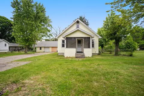 807 Winifred, Jackson, MI 49202