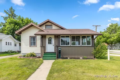 851 Graceland, Grand Rapids, MI 49505