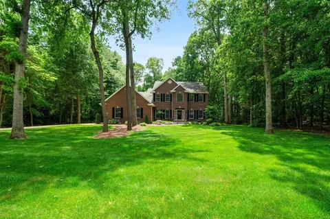 33081 Old Post, Niles, MI 49120 photo 2