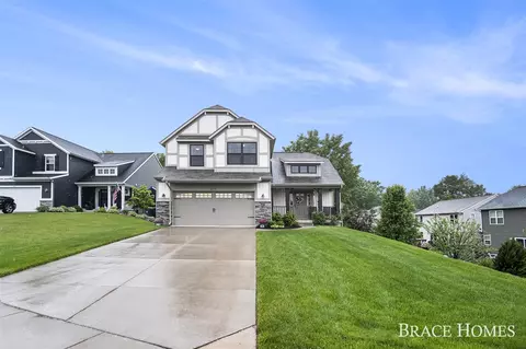 573 Highlander, Rockford, MI 49341