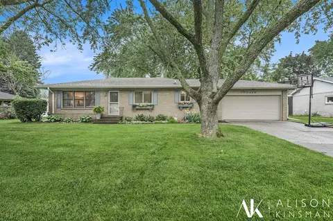 7539 Astronaut, Jenison, MI 49428