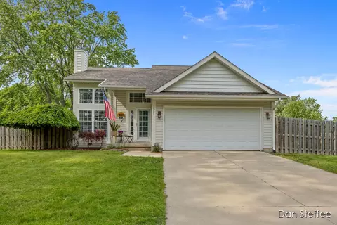1901 Mayberry, Grand Rapids, MI 49508