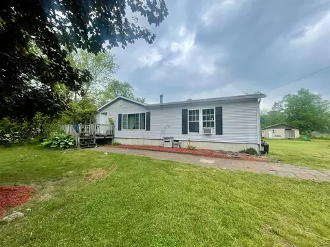 240 Grand, Michigan Center, MI 49254