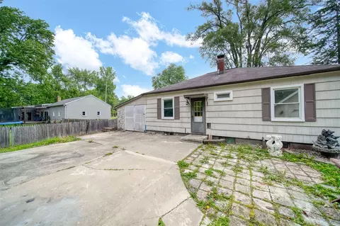 3500 Harding, Jackson, MI 49203 photo 4