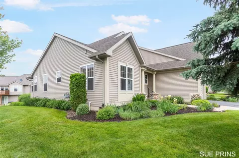 3107 Rain Tree #36, Hudsonville, MI 49426