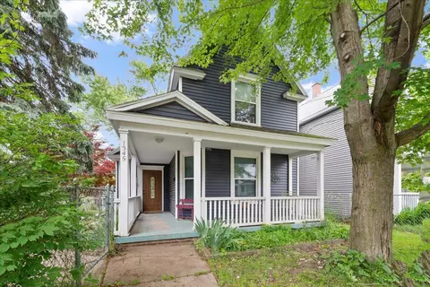 1345 College, Grand Rapids, MI 49505