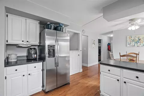 Kitchen - 2961 E B, Plainwell, MI 49080 photo 3 of 3
