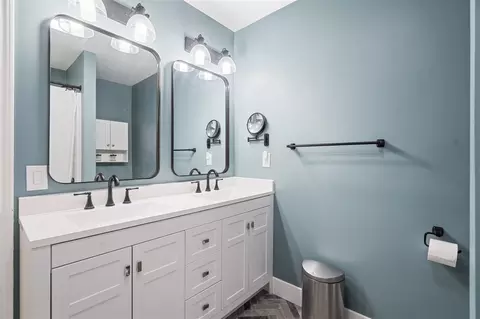 Bath - 2961 E B, Plainwell, MI 49080 photo 3 of 3