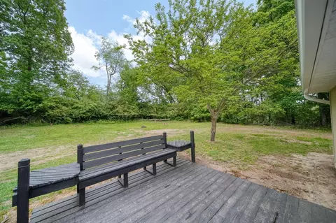 Exterior - 6300 Brooklyn, Jackson, MI 49201 photo 6 of 10