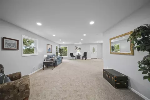 Living - 6300 Brooklyn, Jackson, MI 49201 photo 3 of 3