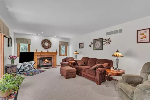 Living - 6676 Ralaric, Dexter, MI 48130 photo 4 of 5
