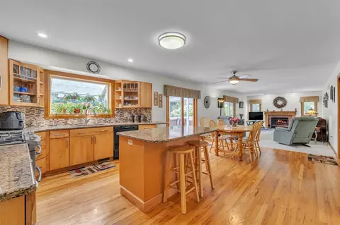 Kitchen - 6676 Ralaric, Dexter, MI 48130 photo 1 of 6