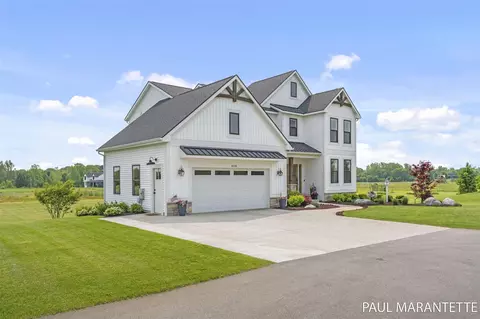 4626 Giles, Ada, MI 49301 photo 3