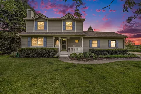 733 Millerburg, Charlotte, MI 48813