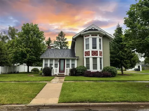 411 S Michigan, Vicksburg, MI 49097