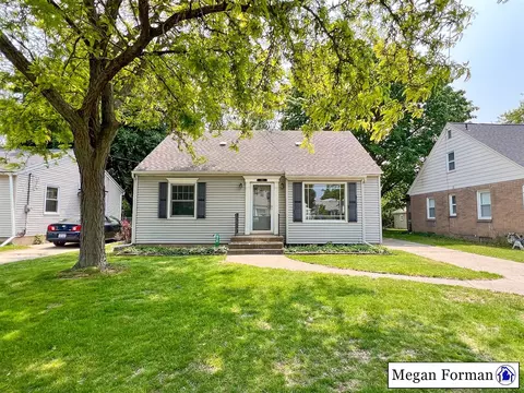 426 Mae-thy, Grand Rapids, MI 49548