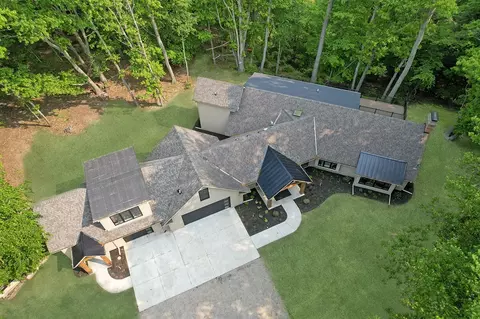582 Campbell, Saugatuck, MI 49453