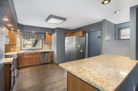 Kitchen - 525 Riverview, Monroe, MI 48162 photo 2 of 3