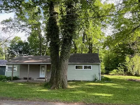 Exterior - 6820 Cherry, Coloma, MI 49038 photo 4 of 9