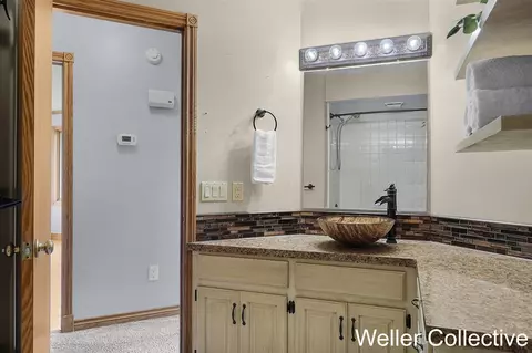 Bath - 1540 Springbrook, Jenison, MI 49428 photo 2 of 5