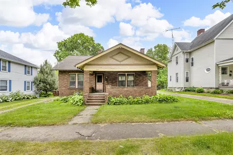810 N Superior St, Albion, MI 49224