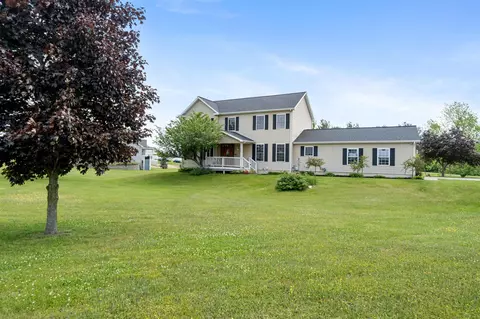 2421 N Burgett, Grass Lake, MI 49240