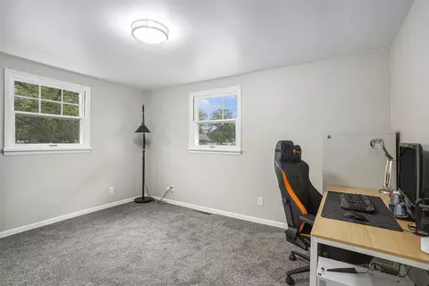 Bedroom - 1012 E Hatch, Sturgis, MI 49091 photo 2 of 2