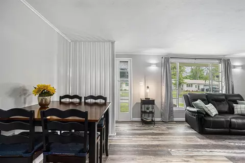 Dining - 1012 E Hatch, Sturgis, MI 49091 photo 1 of 1