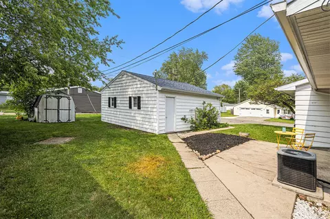 Exterior - 1012 E Hatch, Sturgis, MI 49091 photo 3 of 4