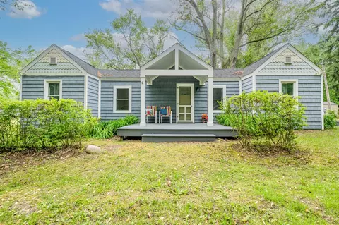 3619 Dearborn, Coloma, MI 49038