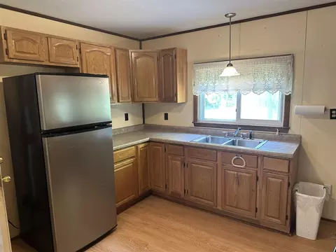 Kitchen - 5649 W 76th, Baldwin, MI 49304 photo 2 of 3