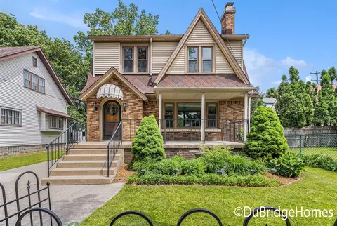12 Richards, Grand Rapids, MI 49504