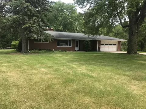 7933 E Gleneagle, Kalamazoo, MI 49048