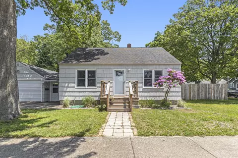 488 Roberts, Muskegon, MI 49442