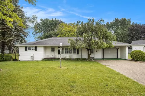 452 Long Lake Rd, Colon, MI 49040 photo 2