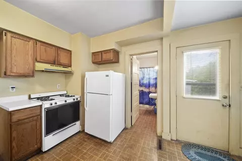 2016 Pringle, Jackson, MI 49203 photo 6