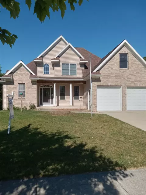 150 Glencarin, Rockford, MI 49341