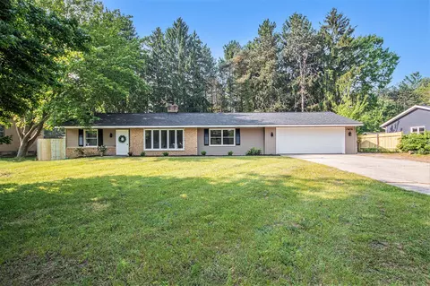 15878 New Holland, Holland, MI 49424