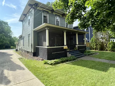 304 Pearl, Blissfield, MI 49228