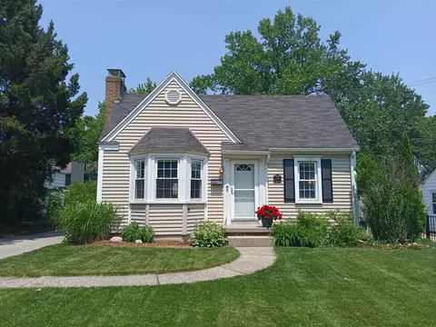 2147 Academy, Grand Rapids, MI 49503