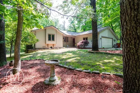 9057 Vergennes, Ada, MI 49301