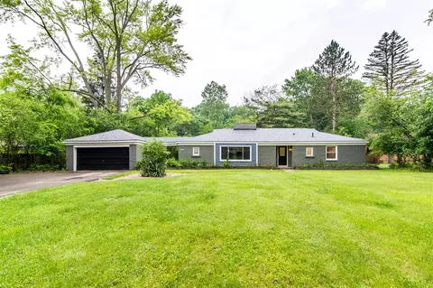 25525 Edgemont, Southfield, MI 48033